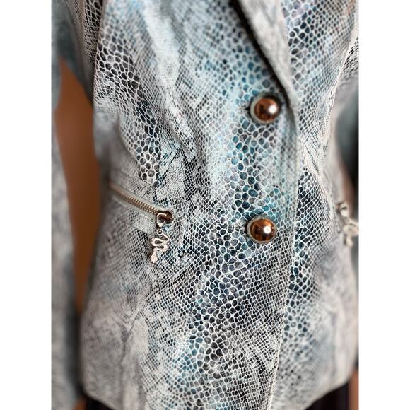PAMELA MCCOY Turquoise Suede Foil Snake Print Leather Blazer Jacket - Picture 3 of 11